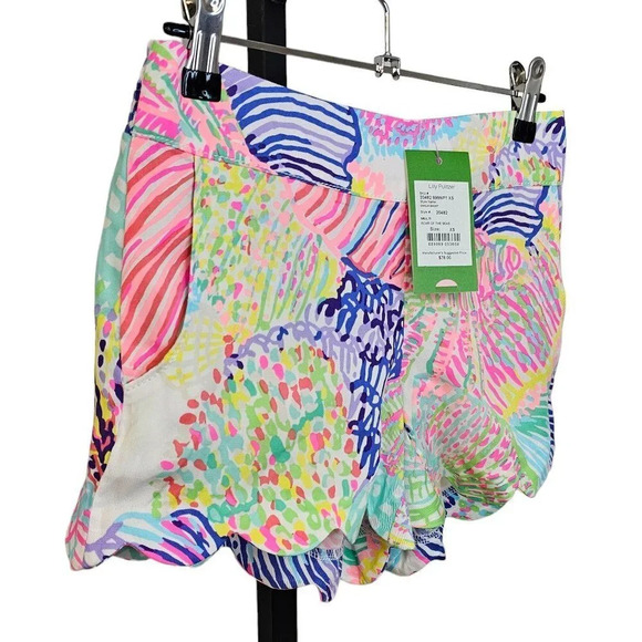 Lilly  Pulitzer Womens Dahlia Shorts Scalloped Size XS NWT Wearable Art Abstract - Picture 2 of 8